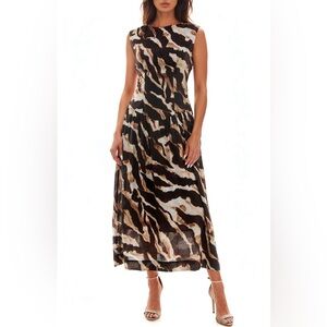 Socialite Drop Waist Midi Dress new with tags